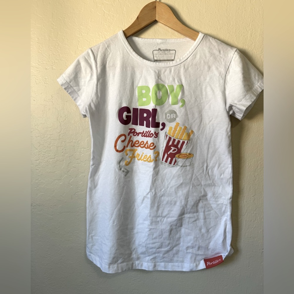 Maternity shirt - Portillos graphic t shirt